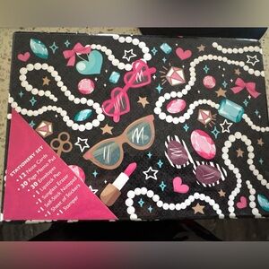 Kids/Teens Glam Stationery Set - Lipstick Pen & Stickers
(NIB)